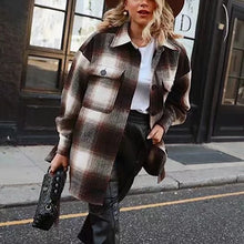 Load image into Gallery viewer, Thick elegant long sleeve Women streetwear...
