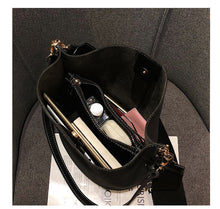 Load image into Gallery viewer, Women large capacity PU Leather Bucket Shoulder Bag....
